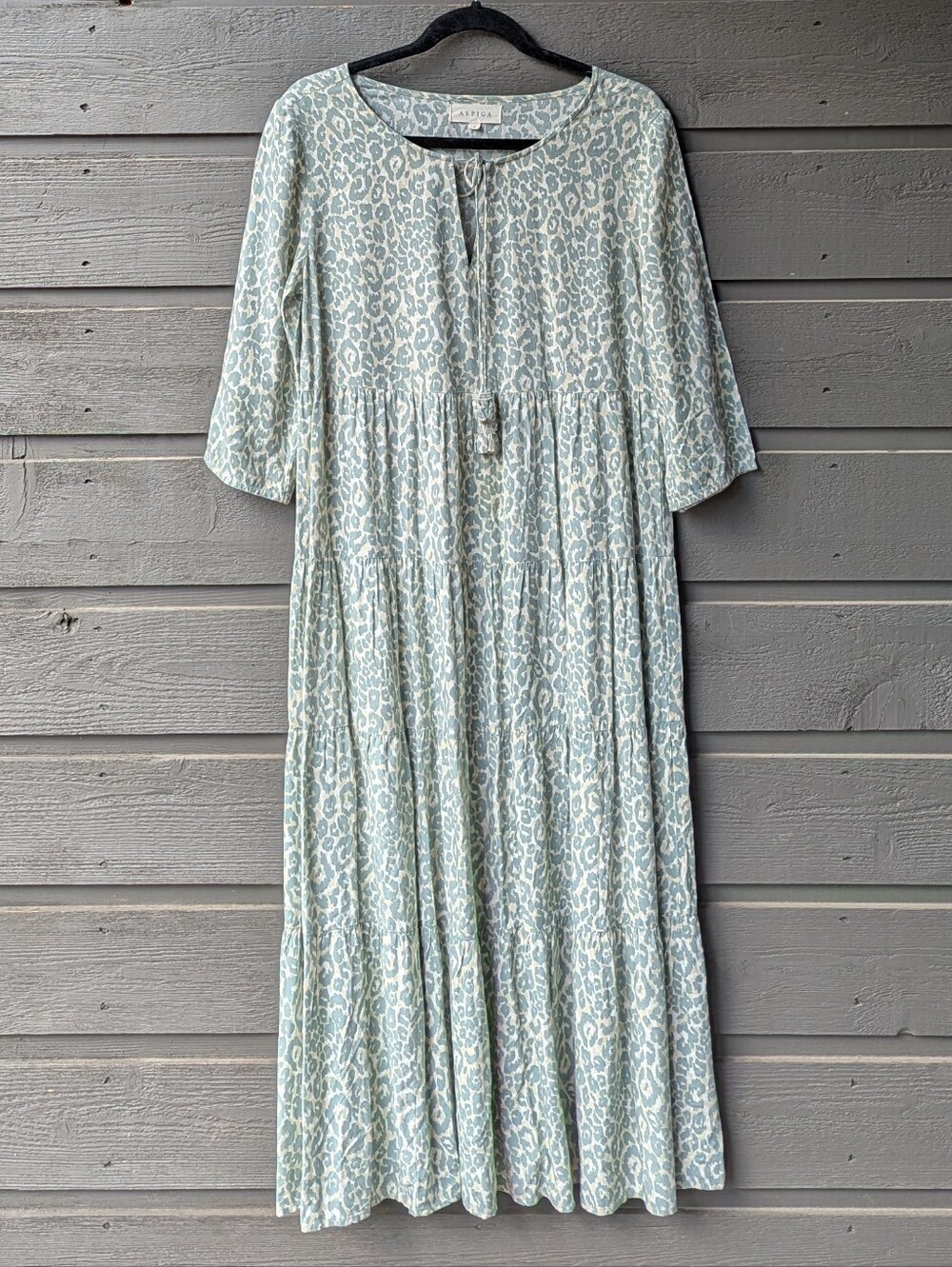 NWOT Aspiga Emma Cheetah Print Midi Tiered Dress Sage Green Tan Beige Size Small